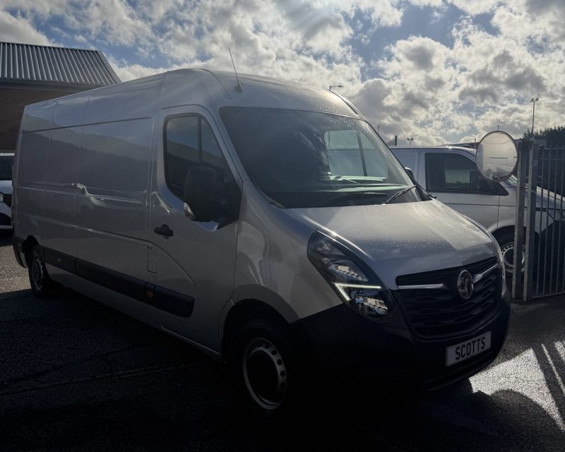 Vauxhall Movano 2.3 Turbo CDTi L3H2 135PS