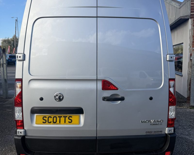Vauxhall Movano 2.3 Turbo CDTi L3H2 135PS