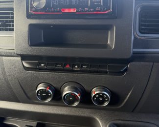 Vauxhall Movano 2.3 Turbo CDTi L3H2 135PS