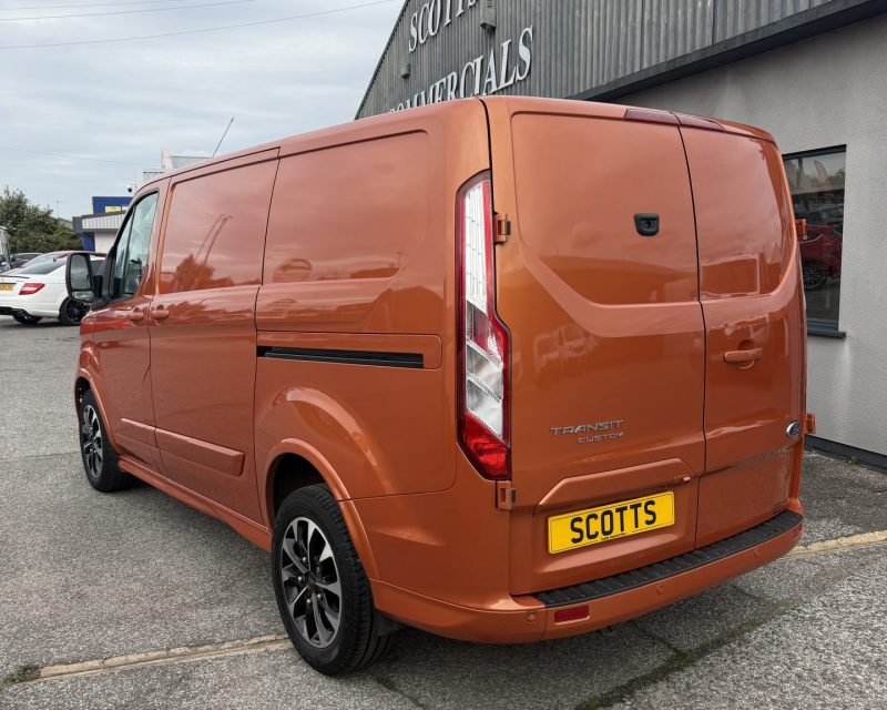 Ford Transit Custom Sport 2.0 EcoBlue 310 170 ps LWB