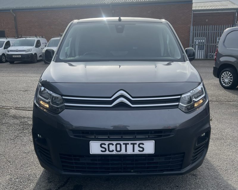 Citroen Berlingo 1.5 BlueHDi Driver Pro 100 PS SWB