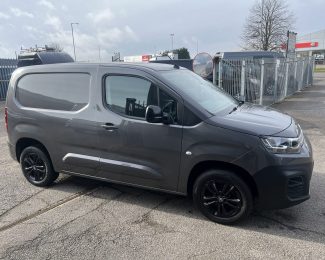 Citroen Berlingo 1.5 BlueHDi Driver Pro 100 PS SWB