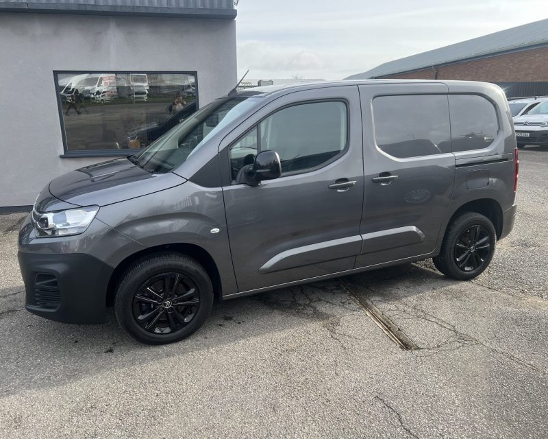 Citroen Berlingo 1.5 BlueHDi Driver Pro 100 PS SWB