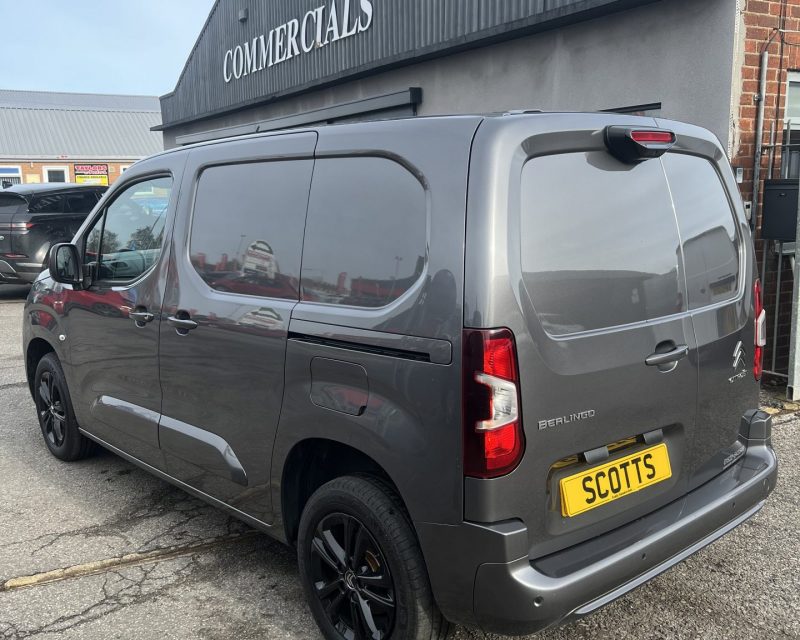 Citroen Berlingo 1.5 BlueHDi Driver Pro 100 PS SWB