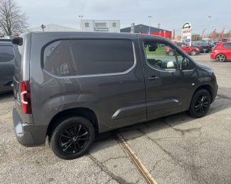 Citroen Berlingo 1.5 BlueHDi Driver Pro 100 PS SWB