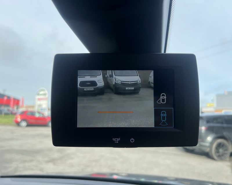 Citroen Berlingo 1.5 BlueHDi Driver Pro 100 PS SWB
