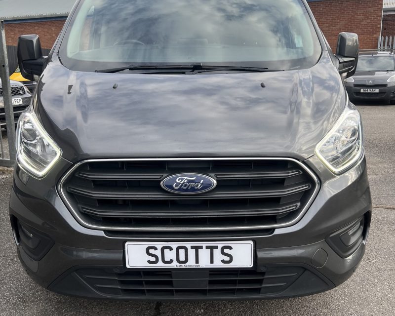 Ford Transit Custom 2.0 EcoBlue 130ps Limited LWB