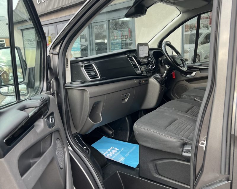 Ford Transit Custom 2.0 EcoBlue 130ps Limited LWB