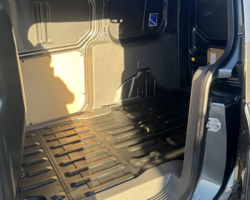 Ford Transit Connect 1.5 EcoBlue 120ps Limited LWB