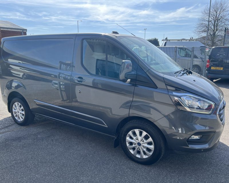 Ford Transit Custom 2.0 EcoBlue 130ps Limited SWB Van