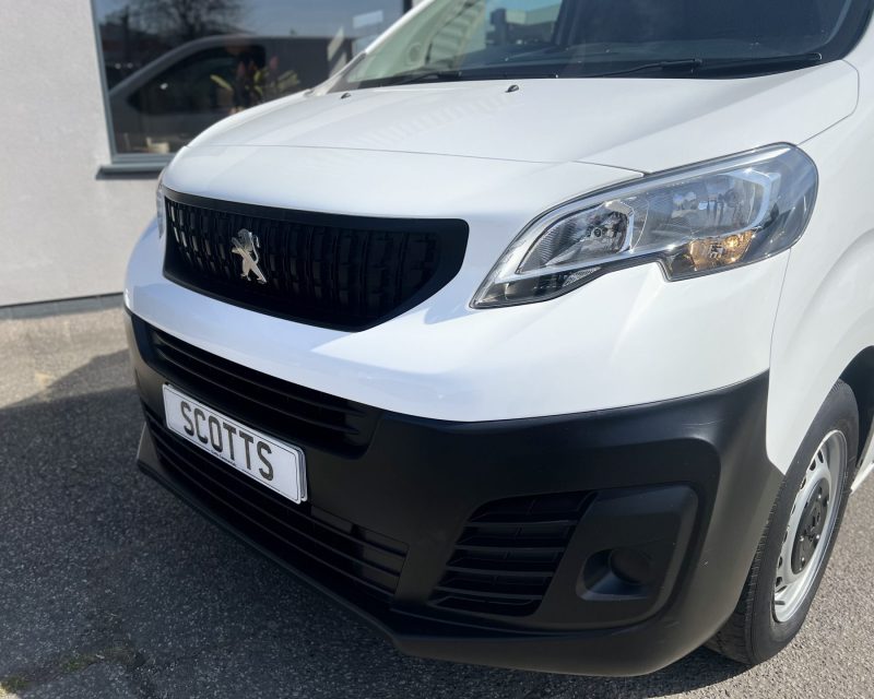 Peugeot Expert 1400 2.0 BlueHDi 145 Professional Premium LWB Van
