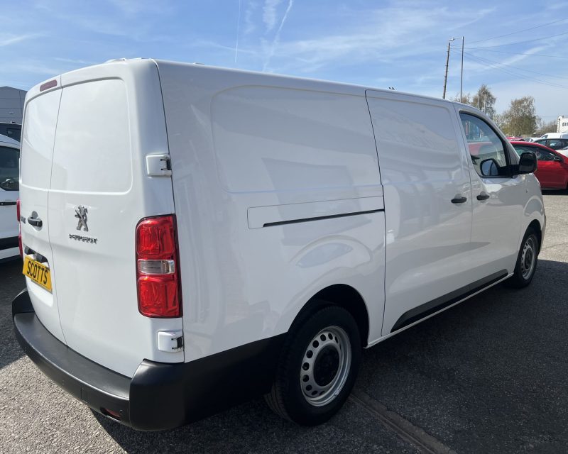 Peugeot Expert 1400 2.0 BlueHDi 145 Professional Premium LWB Van