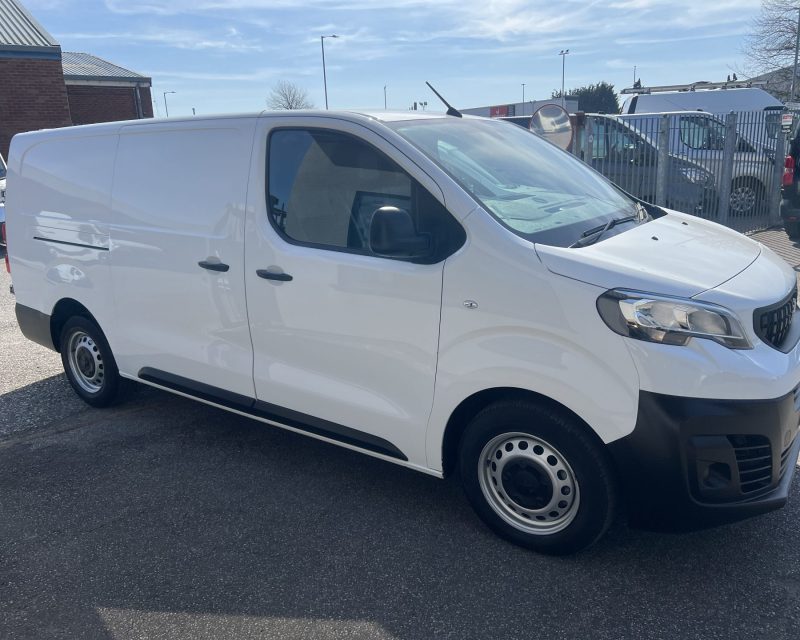 Peugeot Expert 1400 2.0 BlueHDi 145 Professional Premium LWB Van