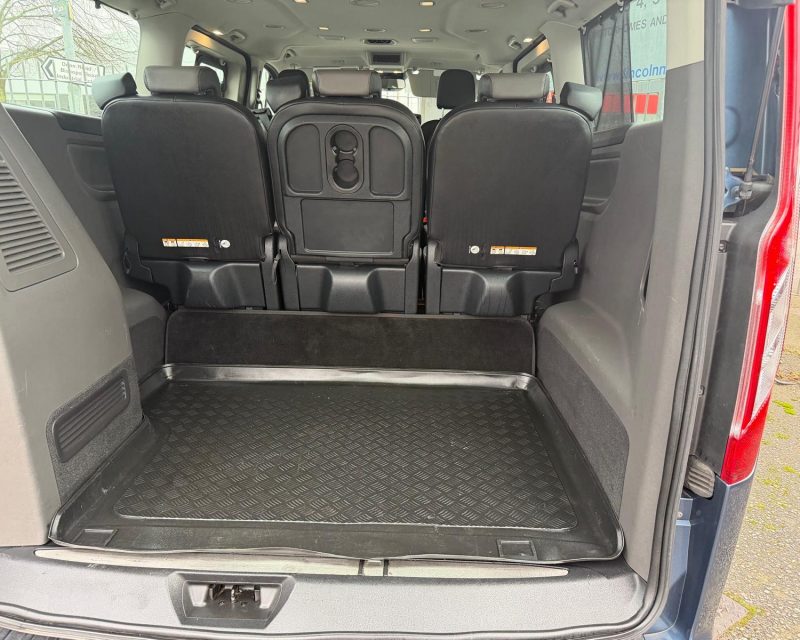 Ford Tourneo Custom 2.0 EcoBlue Titanium 130PS 9 seater LWB